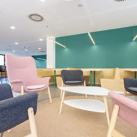 Residencia Universitaria Resa Campus بيت شباب مالقة