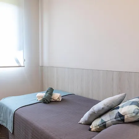 Residencia Universitaria Resa Campus Hostel *